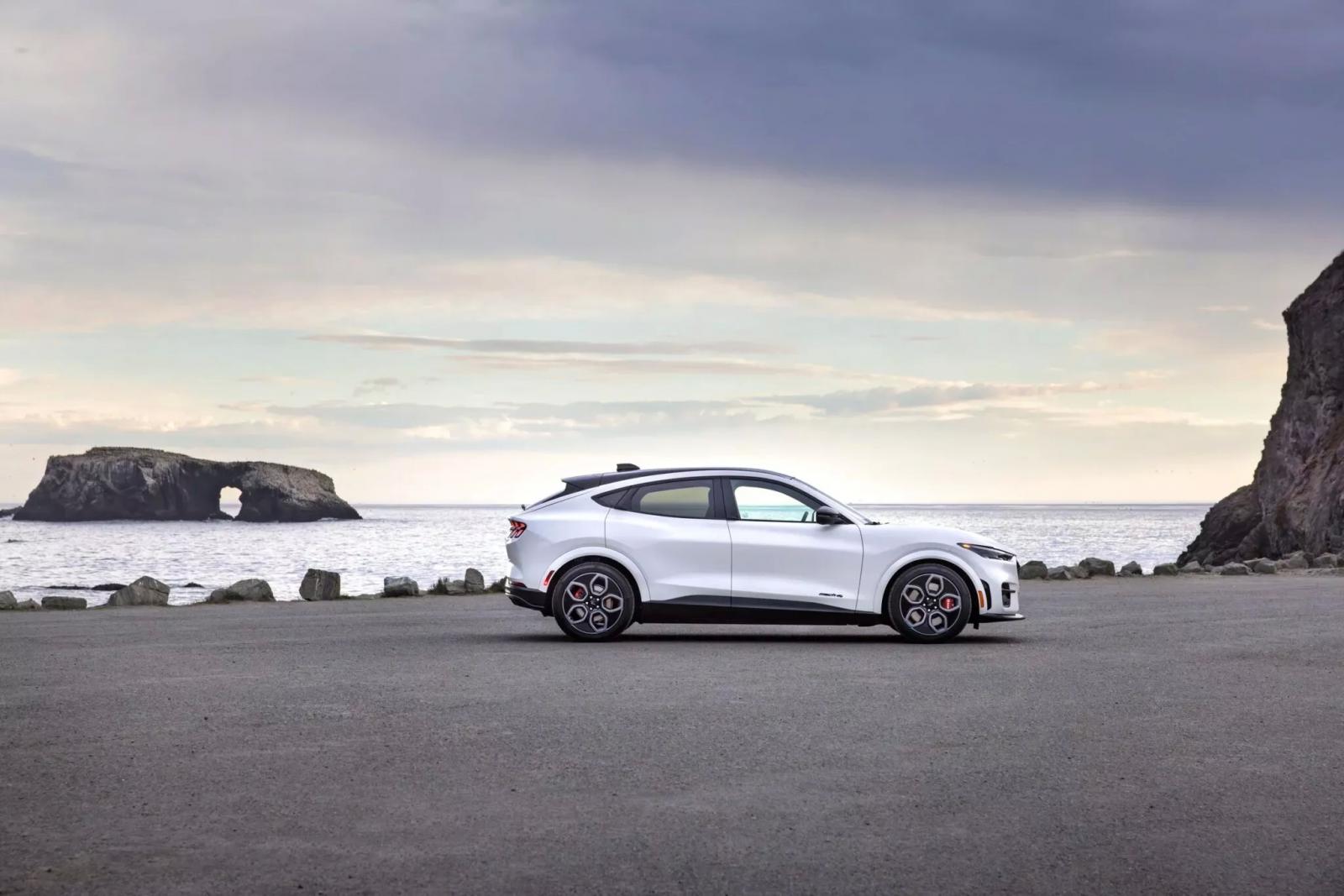 Πρεμιέρα για την Ford Mustang Mach-E GT California Special
